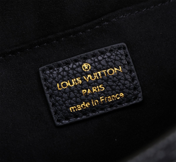 ルイヴィトンバッグ角部分ディテール